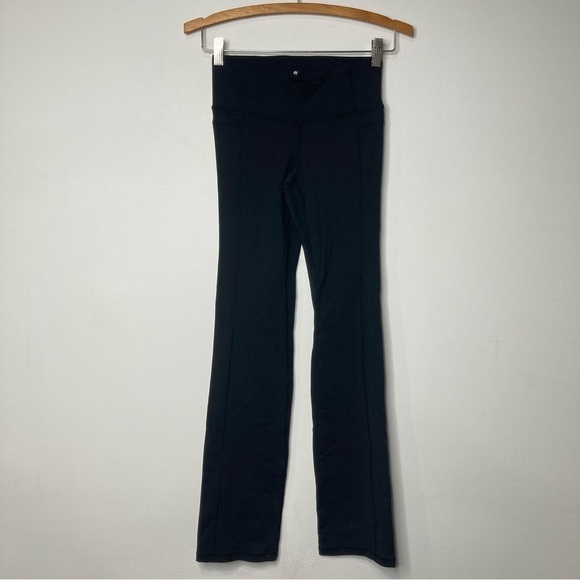 Athleta Revelation pants flare yoga pants size XS - Picture 1 of 9